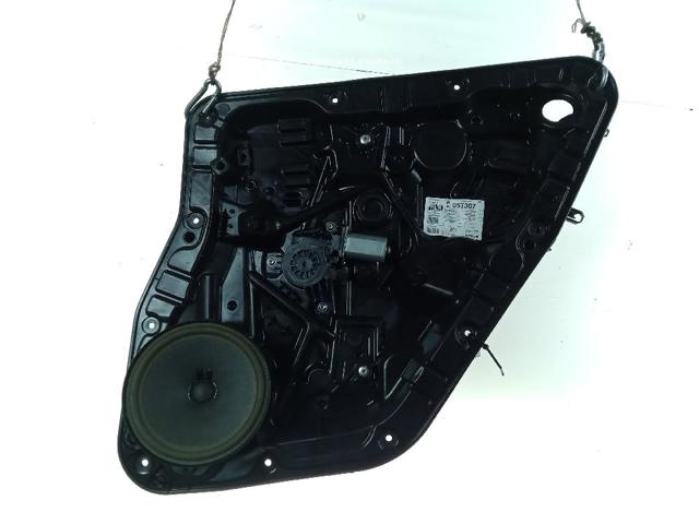 A0009060908 MERCEDES Motor del elevalunas de la puerta trasera derecha  comprar en Jaén
