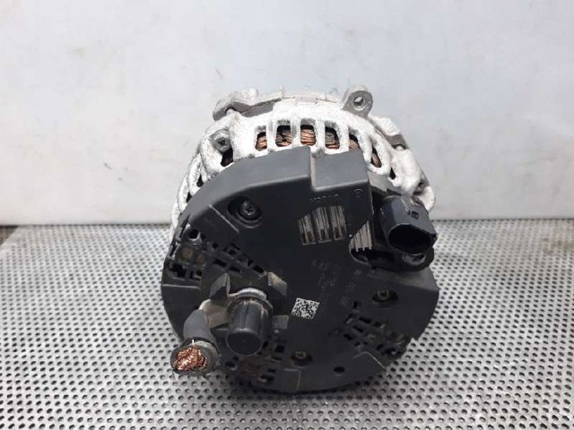 A0009061903 MERCEDES Alternador  comprar en Oviedo