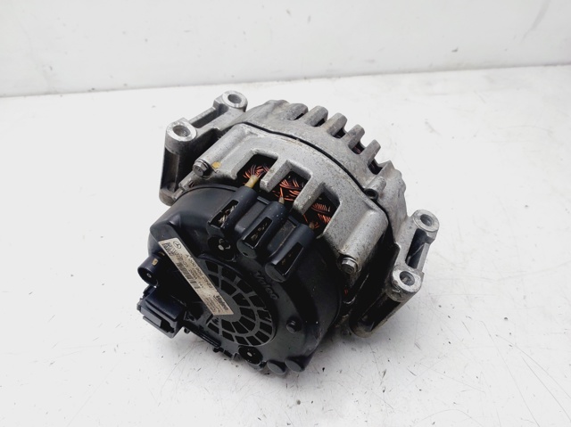 A0009062822 Alternador  disponible Utrera