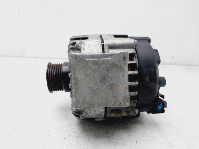 A0009062822 MERCEDES Alternador  en stock Huelva
