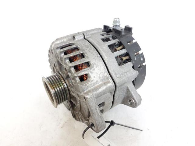 MERCEDES A0009063003 Alternador  en stock Salamanca