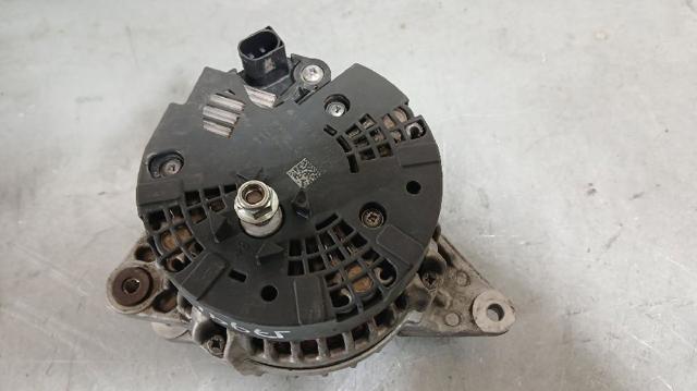 A0009063322 MERCEDES Alternador  comprar en Jaén