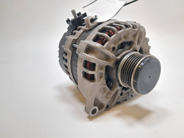 MERCEDES A0009063822 Alternador  disponible Valladolid