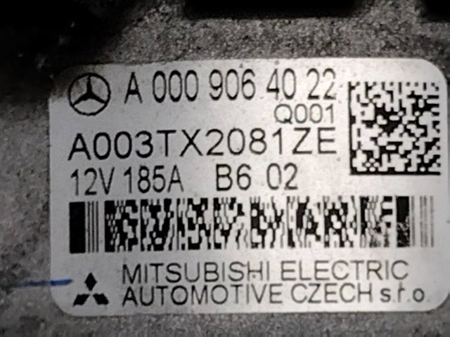 A0009064022 MERCEDES Alternador  comprar en Jaén