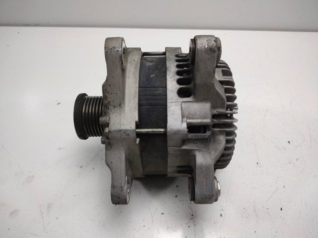 A0009064022 MERCEDES Alternador  en stock Huelva