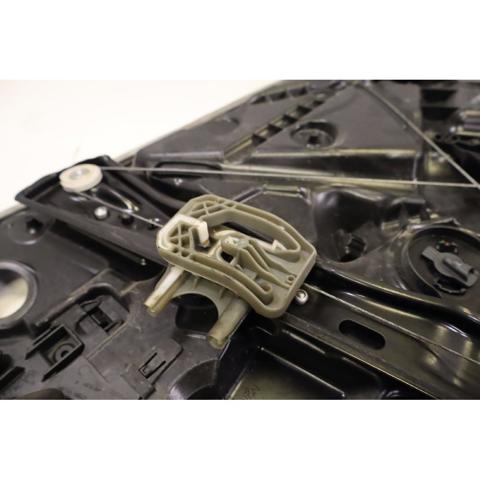 MERCEDES A0009065706 Motor del elevalunas de la puerta delantera derecha comprar Tarragona