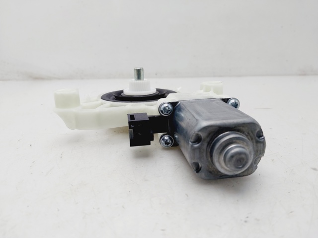 A0009065706 Mercedes