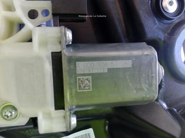 A0009065706 MERCEDES Motor del elevalunas de la puerta delantera derecha  en stock Huelva