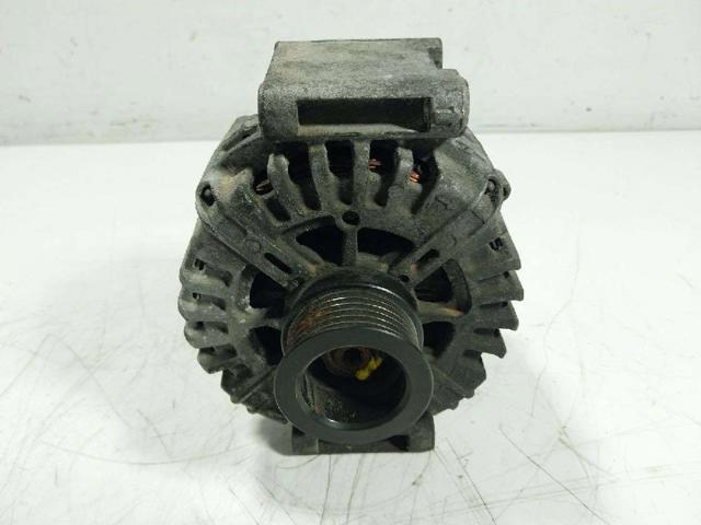 A0009067702 MERCEDES Alternador  en stock Gandía