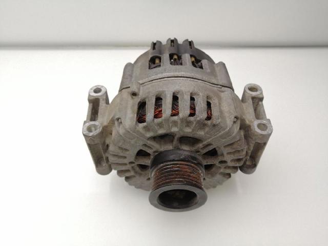 Alternador del motor A0009067802 MERCEDES