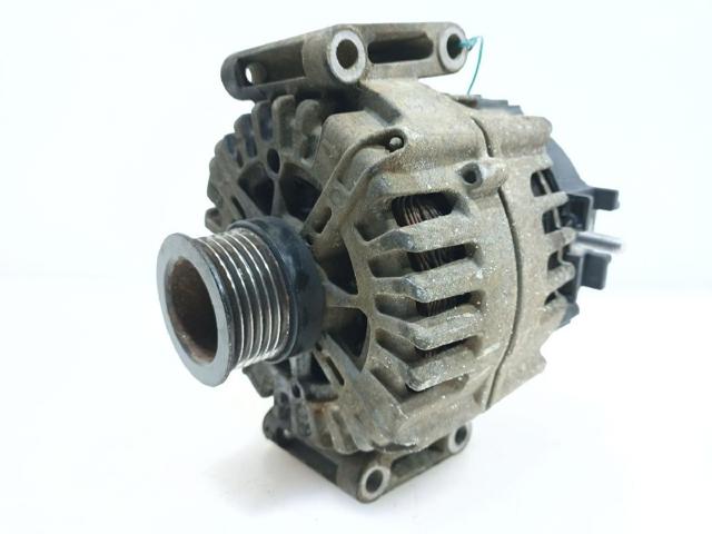 A0009067900 MERCEDES Alternador  disponible Alicante