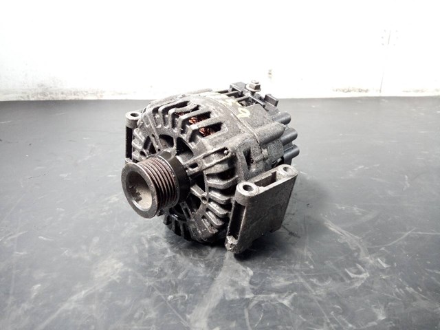 Alternador A0009068504 Mercedes