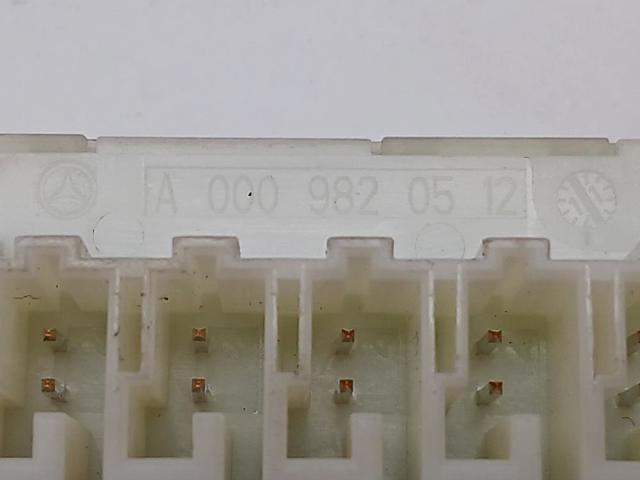 A0009820512 Mercedes