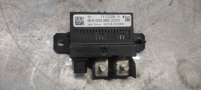 MERCEDES A0009822023 Relé de control de carga de batería comprar Pamplona