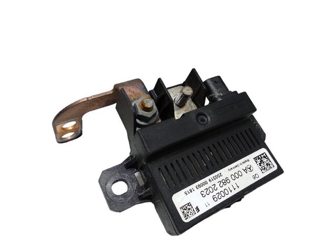 A0009822023 Mercedes