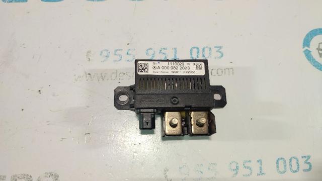 A0009822023 Relé de control de carga de batería  disponible Burgos