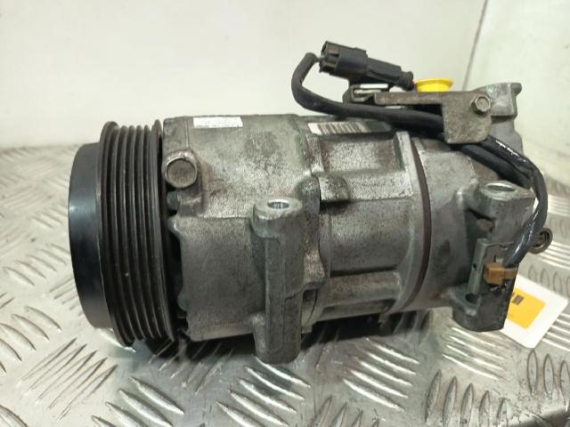 A0012303511 MERCEDES Compresor de aire acondicionado  en stock Córdoba
