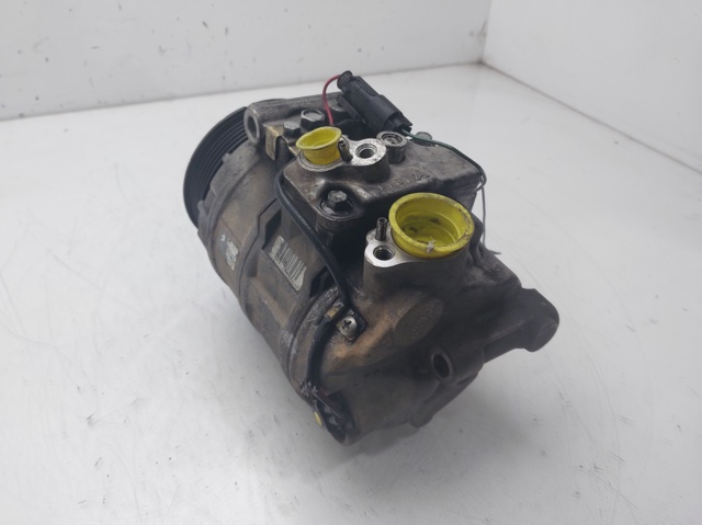 A0012305611 Compresor de aire acondicionado  en stock Sabadell