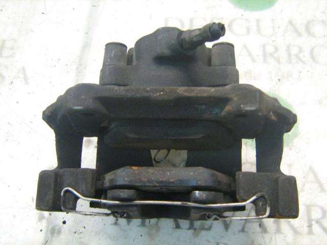 A0014203083 MERCEDES Pinza de freno delantera derecha  en stock Huelva
