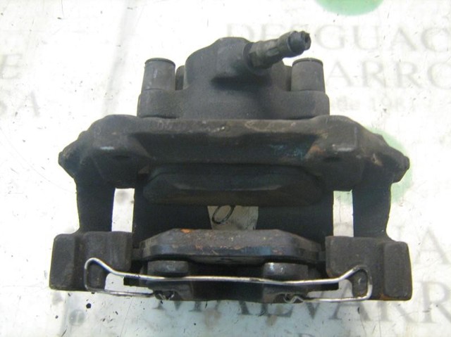 A0014203083 MERCEDES Pinza de freno delantera derecha  en stock Huelva