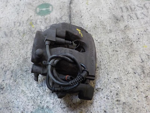 A0014203083 MERCEDES Pinza de freno delantera derecha  disponible Vigo