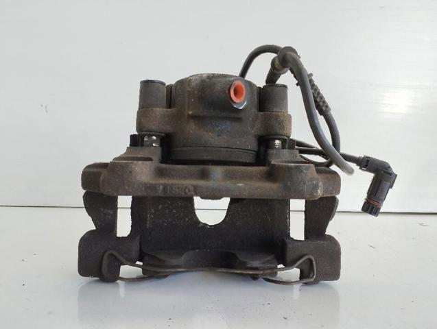 A0014203283 MERCEDES Pinza de freno delantera derecha  disponible Ourense