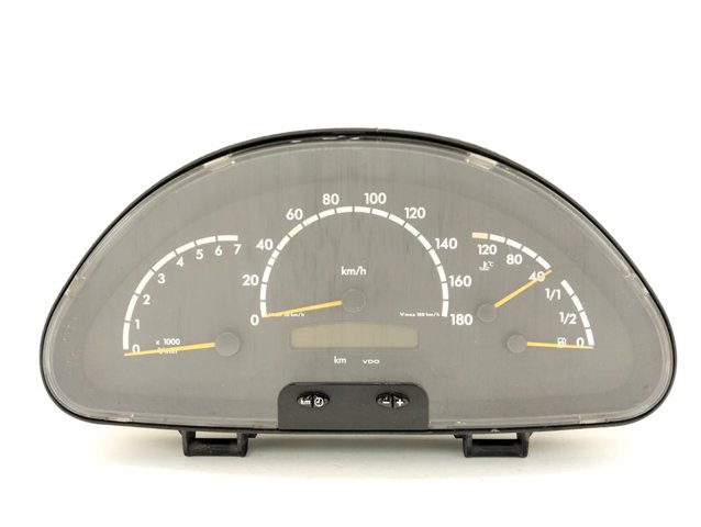 A0014468521 Tablero de instrumentos  disponible Utrera