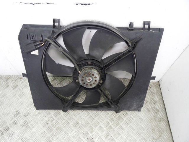 A0015003093 Difusor del radiador de refrigeración con motor y hélice  comprar en Reus