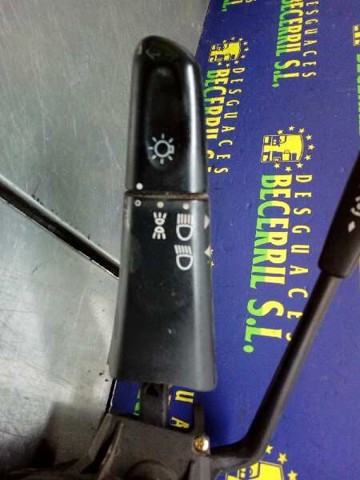 A0015406545 Conmutador de la columna de dirección completo  disponible Utrera