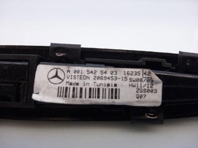 A0015425423 Pantalla de sensor de aparcamiento  en stock Sabadell