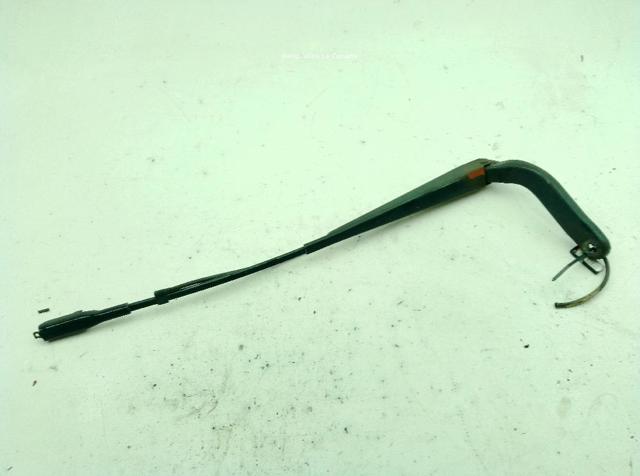 A0018205944 MERCEDES Brazo del limpiaparabrisas comprar Bilbao