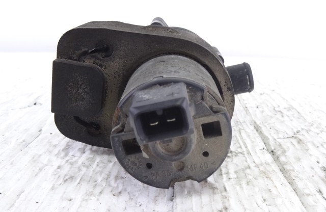 A0018356064 Bomba de agua eléctrica auxiliar  comprar en Zaragoza