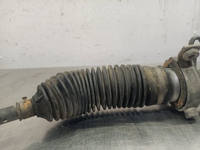 A0019338 Bomba de dirección asistida  disponible Burgos