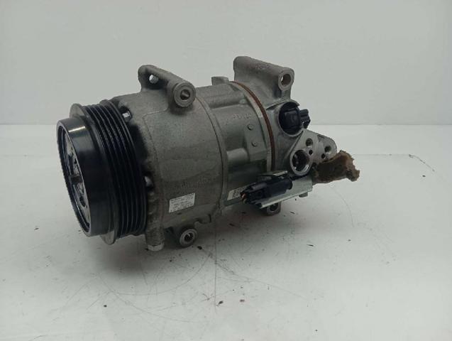 MERCEDES A0022301311 Compresor de aire acondicionado  en stock Salamanca