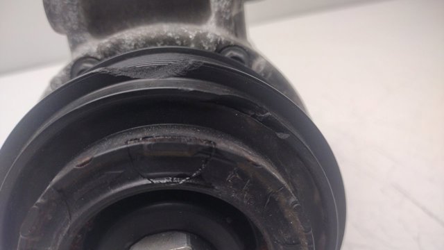 MERCEDES A0022303211 Compresor de aire acondicionado  disponible Lugo