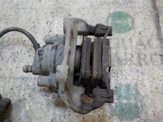 A0024202583 Pinza de freno trasera izquierda  en stock Castellón