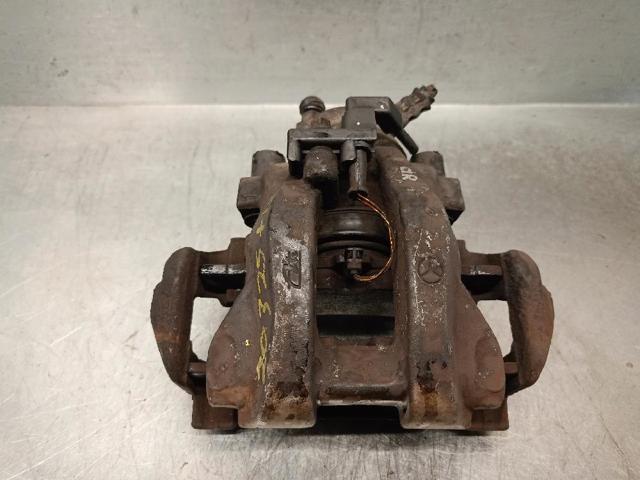 A0024202883 Pinza de freno trasera derecha  comprar en Pontevedra