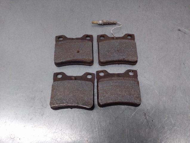 Pastillas traseras A0024204820 MERCEDES