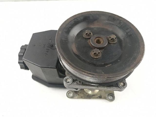 A0024661001 Bomba de dirección asistida  comprar en Zaragoza