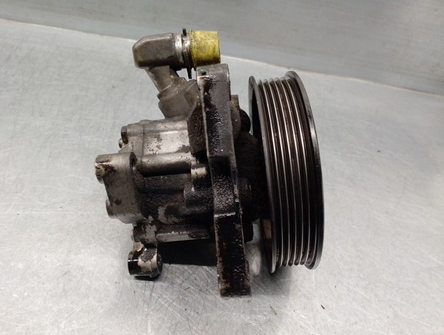 A0024661201 MERCEDES Bomba de dirección  en stock Gandía