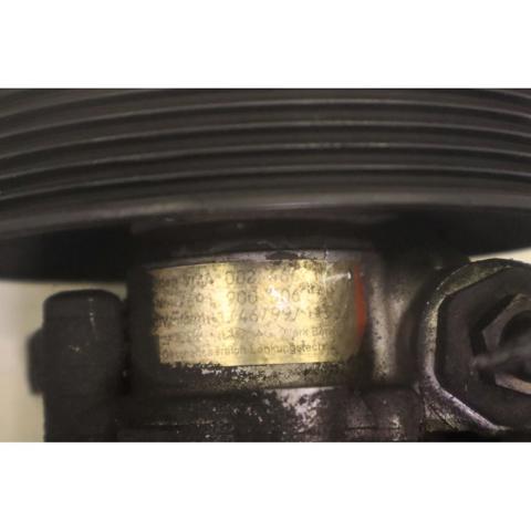 A0024662201 Bomba de dirección asistida  comprar en Zaragoza