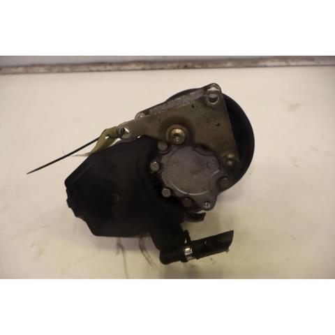 MERCEDES A0024662201 Bomba de dirección asistida  comprar en Albacete