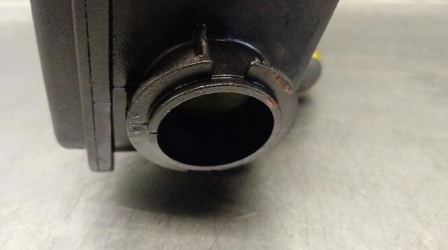 MERCEDES A0024662401 Bomba de dirección asistida  disponible España