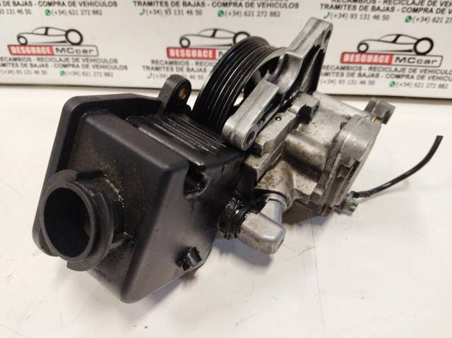 A0024662401 MERCEDES Bomba de dirección  en stock Gandía