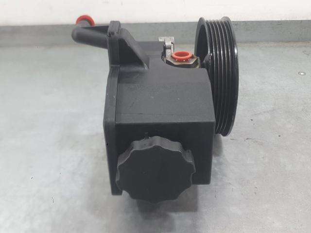 A0024662901 MERCEDES Bomba de dirección asistida  comprar en Oviedo