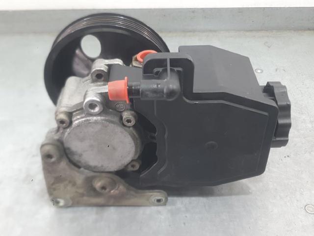 A0024662901 Bomba de dirección asistida  comprar en Pontevedra