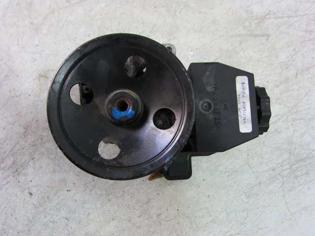 A0024663001 Bomba de dirección asistida  comprar en Reus