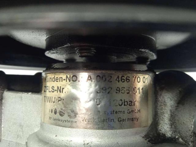 MERCEDES A0024667001 Bomba de dirección asistida  comprar en Murcia