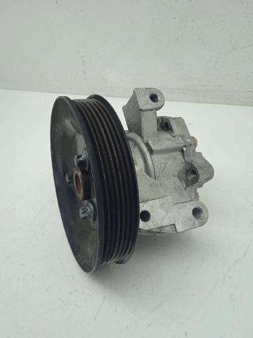 MERCEDES A0024667001 Bomba de dirección asistida  comprar en Ponferrada