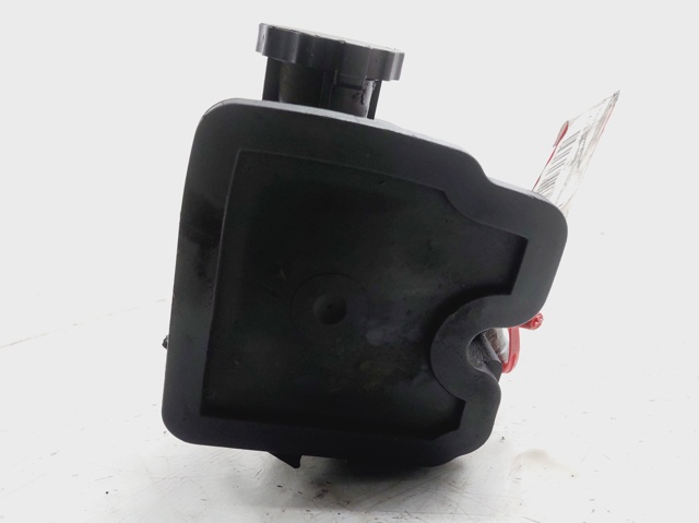 A0024667401 MERCEDES Bomba de dirección comprar Madrid